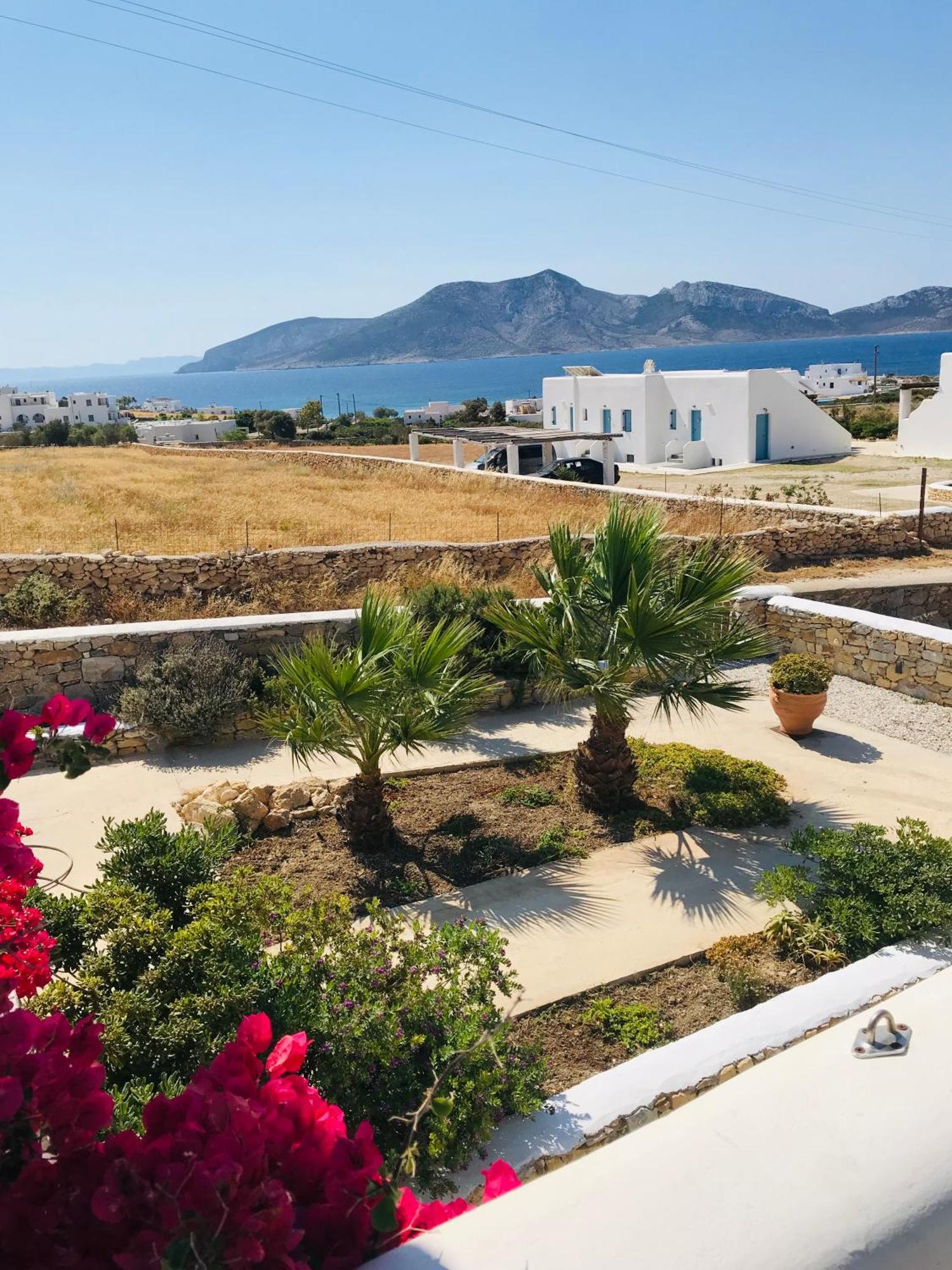 Villa Theia - Selene , Appartement De Charme Pour 4 A 6 Personnes Pres De La Plage Et Du Village De Koufonissi Куфонисия Экстерьер фото